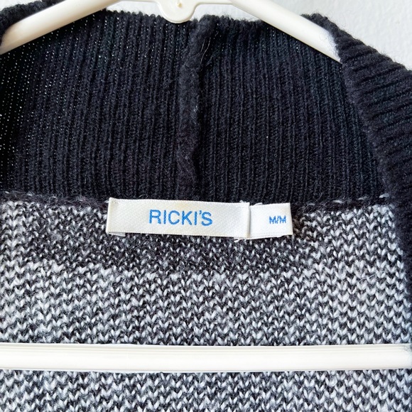 Ricki’s Gingham Cardigan Size M - Picture 2 of 6